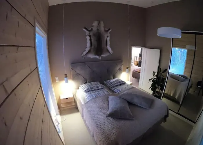 فيلة Rakkarinne *